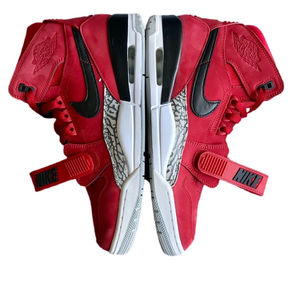 Nike Air Jordan 1 Legacy 312 Toro